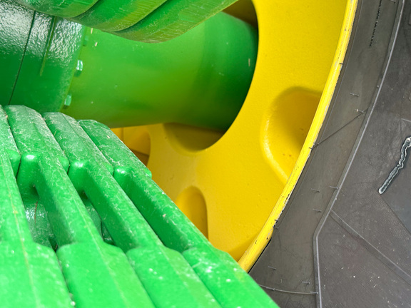 2024 John Deere 9R 640 Tractor 4WD