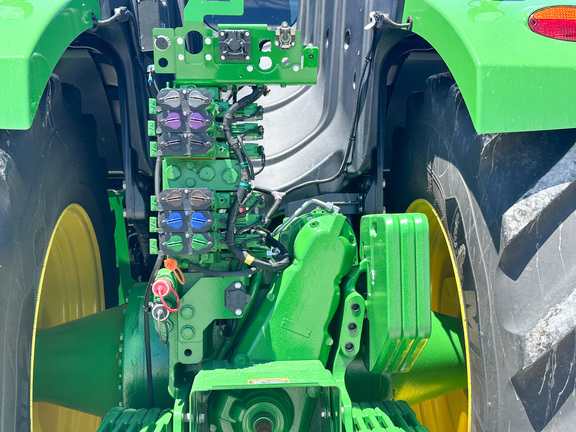 2024 John Deere 9R 640 Tractor 4WD