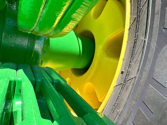 2024 John Deere 9R 640 Tractor 4WD