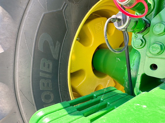 2024 John Deere 9R 640 Tractor 4WD