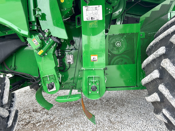 2022 John Deere S780 Combine