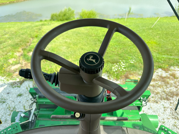 2022 John Deere S780 Combine