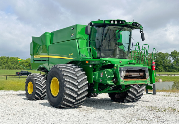 2022 John Deere S780 Combine