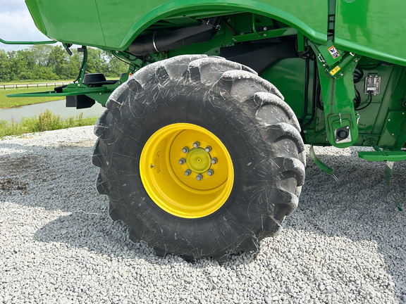2022 John Deere S780 Combine