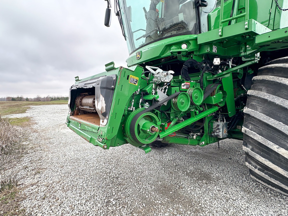 2022 John Deere S780 Combine