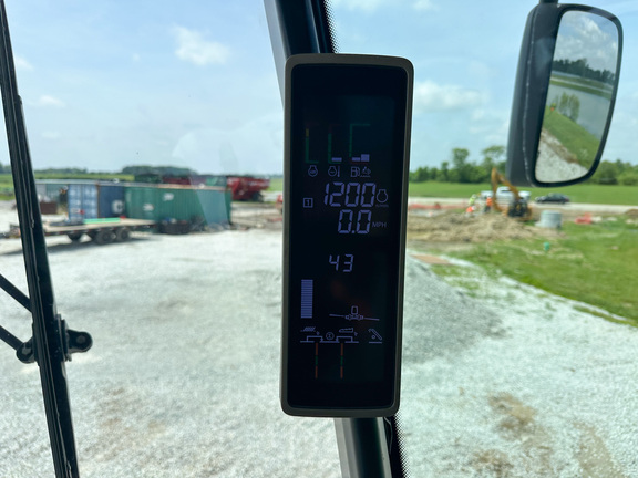 2022 John Deere S780 Combine