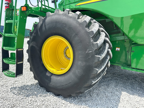 2022 John Deere S780 Combine