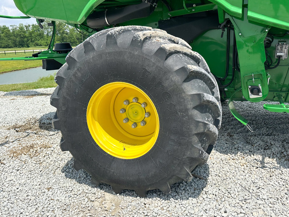 2022 John Deere S780 Combine