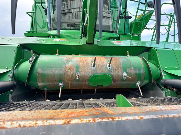 2021 John Deere RD40F Header Combine