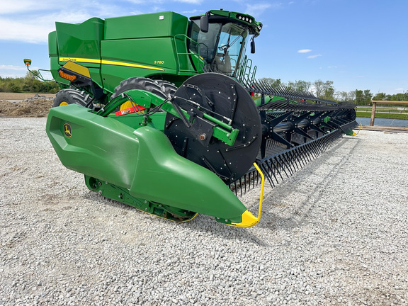 2021 John Deere RD40F Header Combine