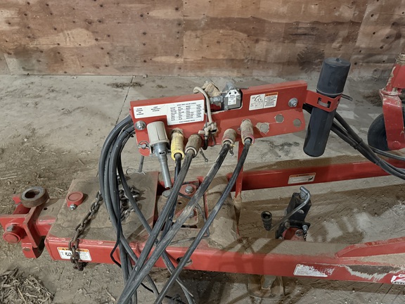 2010 Krause 5635-42 Field Cultivator