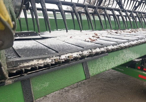 2025 John Deere HDF 45 Header Combine