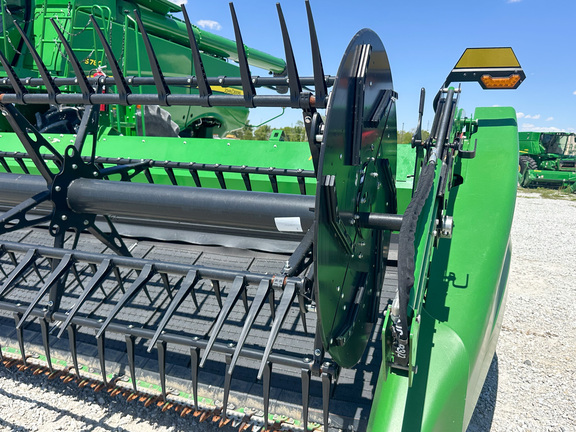 2025 John Deere HDF 45 Header Combine