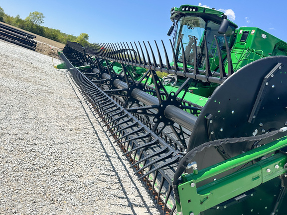 2025 John Deere HDF 45 Header Combine