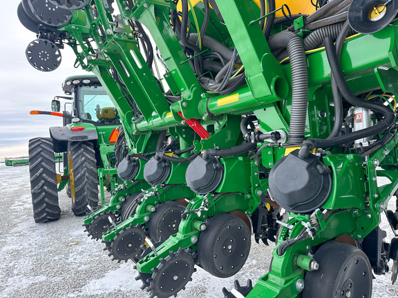 2025 John Deere 1795 Planter