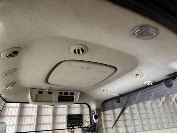 2012 John Deere 8360R Tractor