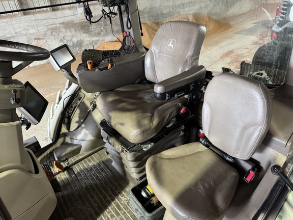 2012 John Deere 8360R Tractor