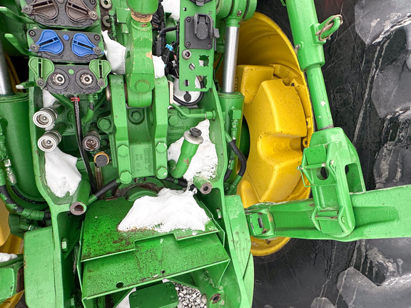 2012 John Deere 8360R Tractor