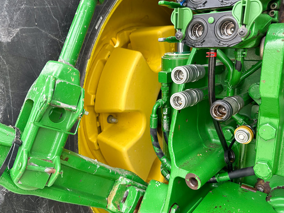 2012 John Deere 8360R Tractor