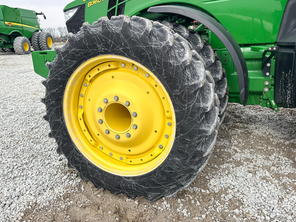 2012 John Deere 8360R Tractor