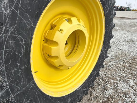 2012 John Deere 8360R Tractor