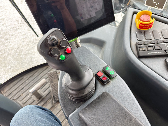 2021 Hagie STS12 Sprayer/High Clearance