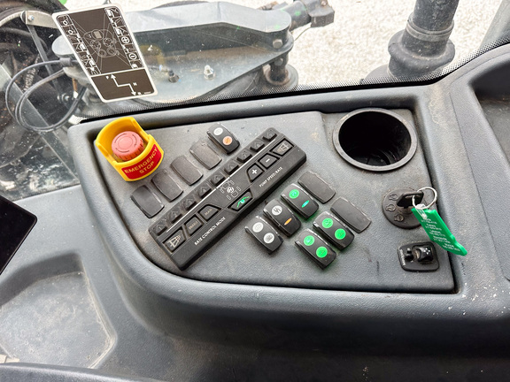 2021 Hagie STS12 Sprayer/High Clearance