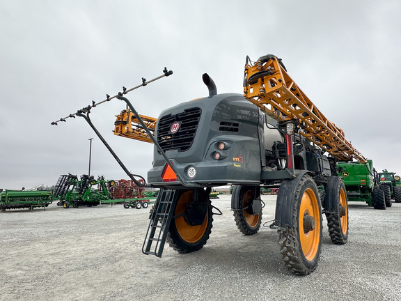 2021 Hagie STS12 Sprayer/High Clearance