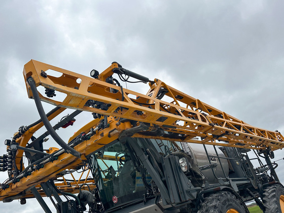 2021 Hagie STS12 Sprayer/High Clearance