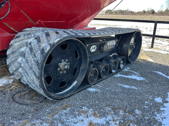 2010 J&M 1326-22S Grain Cart