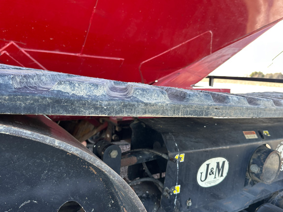 2010 J&M 1326-22S Grain Cart