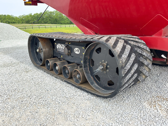 2010 J&M 1326-22S Grain Cart