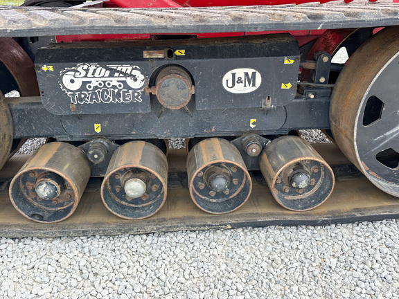 2010 J&M 1326-22S Grain Cart