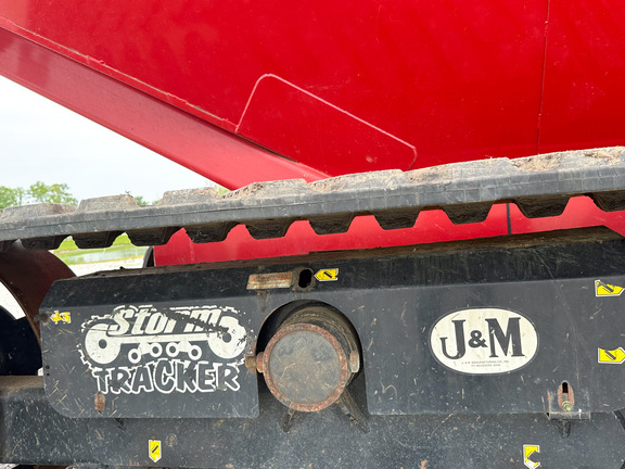 2010 J&M 1326-22S Grain Cart