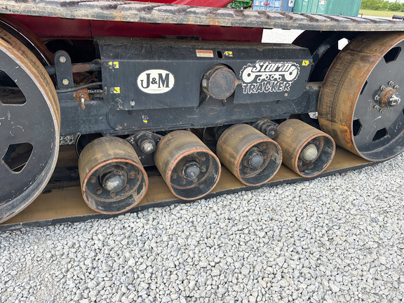 2010 J&M 1326-22S Grain Cart