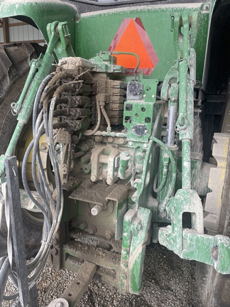 2013 John Deere 7200R Tractor