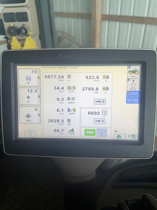 2013 John Deere 7200R Tractor