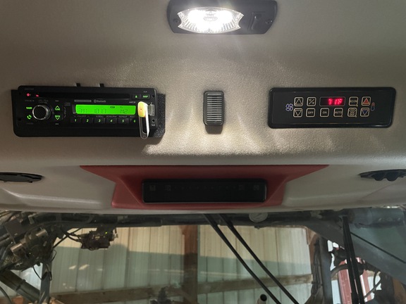 2017 Hagie STS12 Sprayer/High Clearance