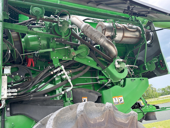 2025 John Deere S7 800 Combine
