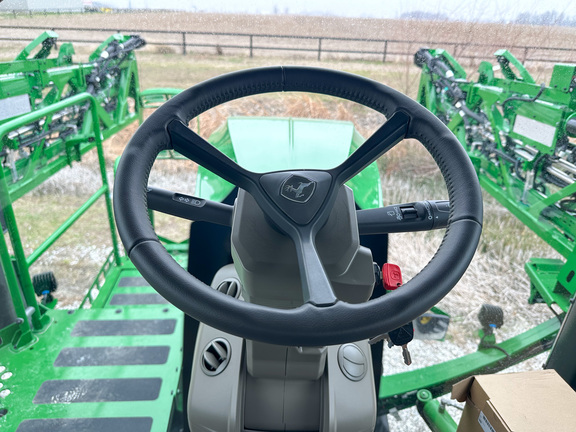 2025 John Deere 612R Sprayer/High Clearance