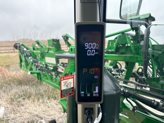 2025 John Deere 612R Sprayer/High Clearance