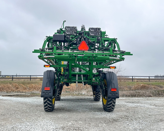 2025 John Deere 612R Sprayer/High Clearance