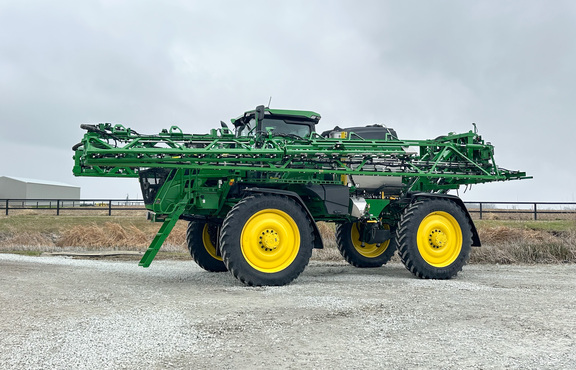 2025 John Deere 612R Sprayer/High Clearance