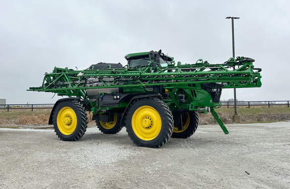 2025 John Deere 612R Sprayer/High Clearance