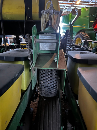2003 John Deere 1770 Planter