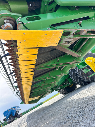 2015 John Deere 640FD Header Combine