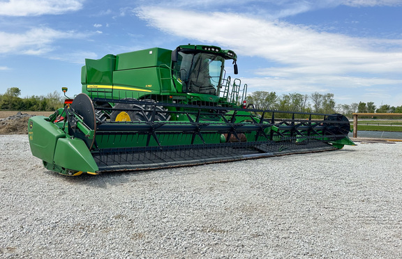 2015 John Deere 640FD Header Combine