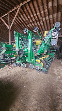 2023 John Deere 1795 Planter
