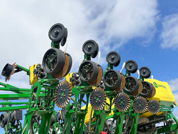 2023 John Deere 1795 Planter