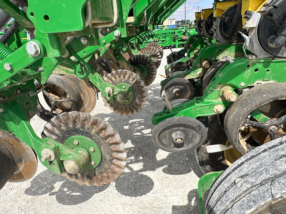 2023 John Deere 1795 Planter